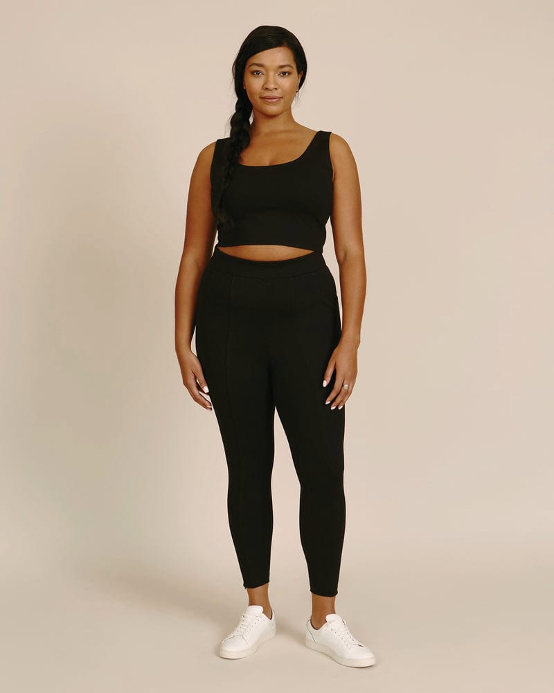 Plus size model wearing Everyday Legging by 11 Honoré Collection | Dia&Co | dia_product_style_image_id:199672